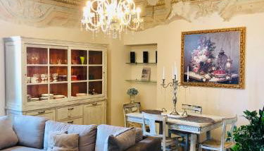 “Attico Garibaldi” nel cuore della Toscana - Foto 1