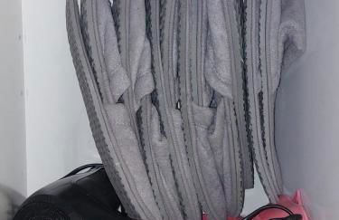 Italian Apartment with Hot Tub - Foto 33