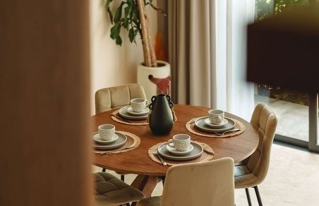 Beautiful Jungle Loft With Rooftop Pool and Gym - Photo 12