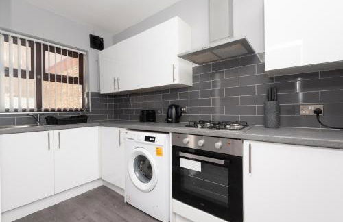 3-Bed Coastal Retreat - Foto 40