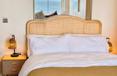 Ocean Whisper - 2 Bedroom Sea Front Apartment - Foto 21