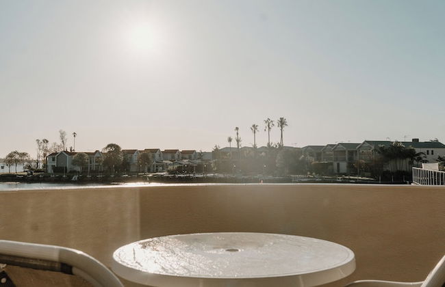 Lake Mulwala Boatel - Photo 21