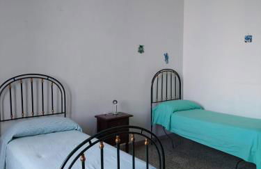 Villa nel Salento - Ampie camere e giardino, fino a 10 persone - Foto 41