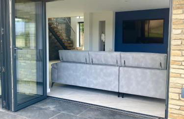 Stunning modern home set in beautiful grounds. - Foto 47