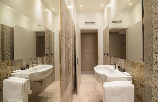 Locanda Leon Bianco on the Grand Canal - Photo 39