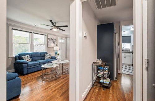 Fenced Yard, Swing Set Pawfect for Family and Dogs! - Foto 29