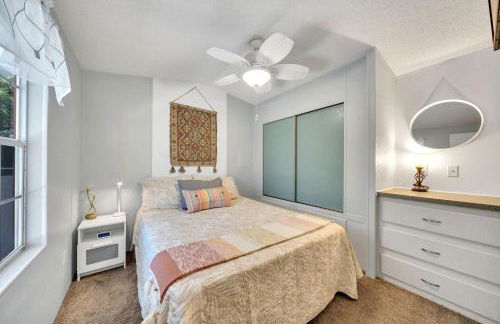 Lake Placid Home Boat Parking and Clubhouse Access by RedAwning - Foto 2