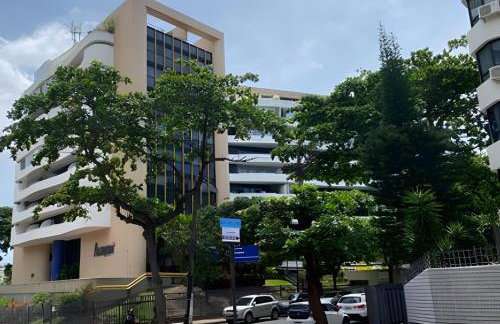 Excelente Flat no Circuito do Carnaval 216P - Foto 25