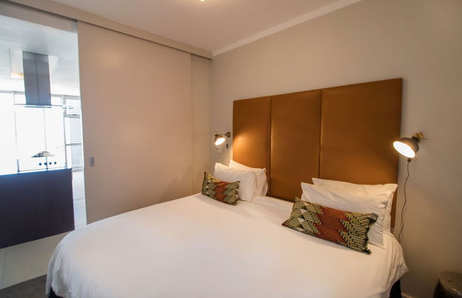 Camps Bay One Bedroom Apartment - The Crystal - Photo 3