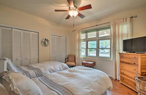 Lakefront Condo with Resort-Style Amenities and Marina - Foto 17