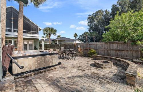 Florida Breeze l Hot Tub l Walkable - Foto 57