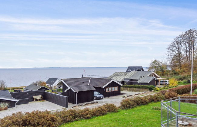 "Snezana" - 150m from the sea - Photo 6