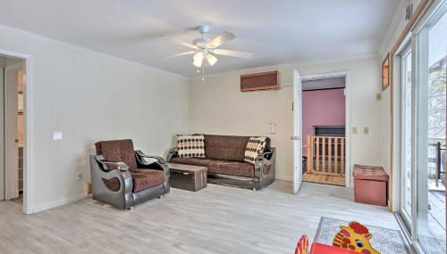 Large Greeley House with 2 Game Rooms and Yard! - Foto 4