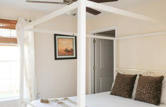 Close to Downtown, Beaches, and NAS! - Photo 37