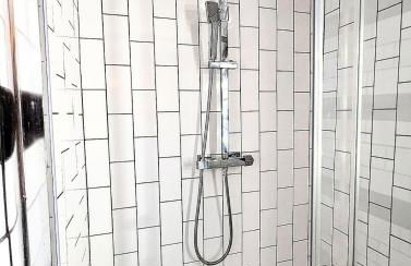 Ramsgate Seafront Apartment with Jacuzzi Bath & Pool Table - Foto 26