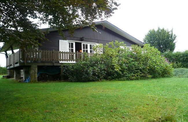 Detached Chalet With Views of the Lake of Butgenbach in the Middle of Nature - Foto 20