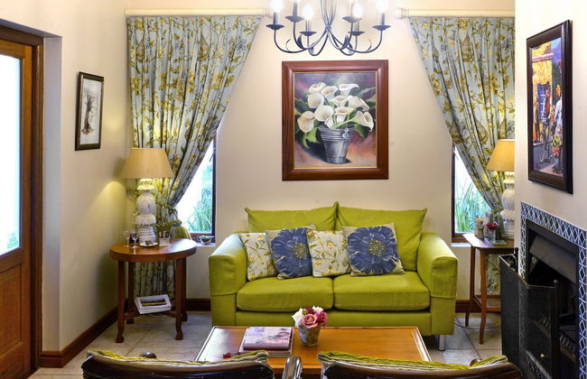 Petit Plaisir is a Romantic Self-catering Cottage on the Side of the Village no1 - Foto 7