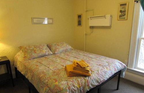 Great Gorge Guesthouse - Walk to the Falls, the Casino and all Downtown Restaurants - Across from the Aquarium - Foto 13