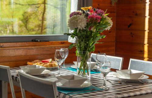 Chalet Lodge 4 - Hot Tub Lodge by Interhome - Foto 21