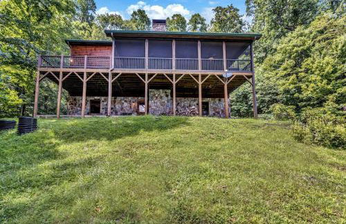 Cozy Mountain Cabin with Long-Range Views near Waterfall Park in Old Fort, NC - Foto 47
