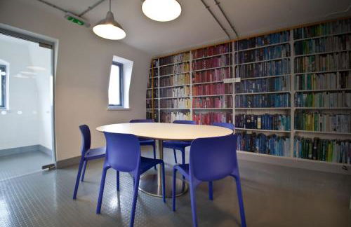 For Students Only CRM OLIB London - Foto 58