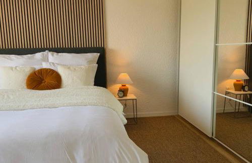 Top location • Family-friendly • Parking • Netflix - Foto 15