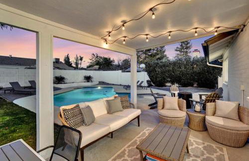 Slice Of Paradise, Remodel w FREE Heated Pool - Foto 27
