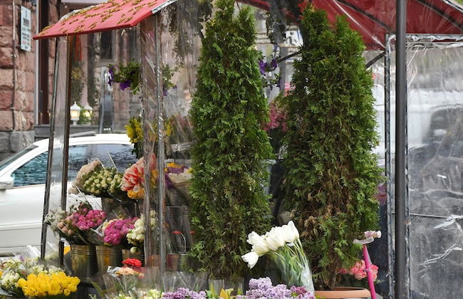 Chic 1BR Cascade Views and Near Opera - Foto 25