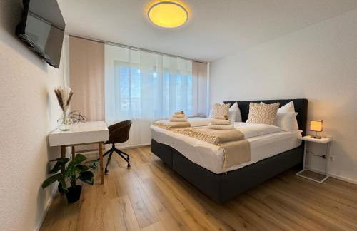 3 Zimmer Apartment, 90 qm, ruhig und zentrumsnah, max 6 Pers, 15 qm Balkon , private Garage, Internet 1000 MBit - Foto 6