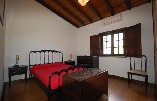 Rustic Villa Tavira with Mountain Views and Pool - Foto 7