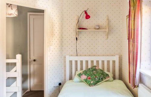 Parnham Cottage - Photo 10