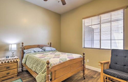 Pool Table, Yard and Grill Luxe Queen Creek Escape - Foto 23