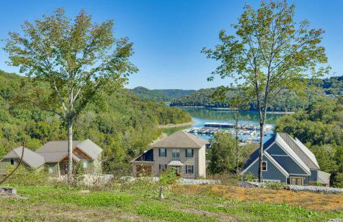 Walk to Marina Center Hill Lake Home with Hot Tub - Foto 33