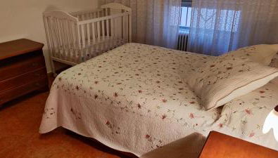 Piso céntrico 3 dormitorios con 2 baños cerca de la feria - Foto 4