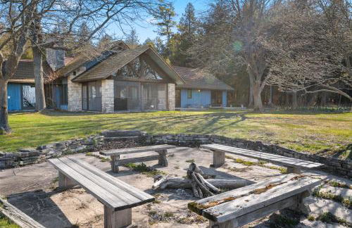 Baileys Harbor Lakefront Abode by Simple Life Rentals - Foto 33