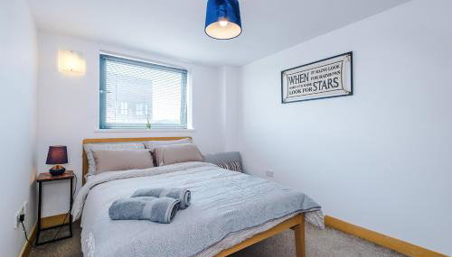 Central Leeds 2BR 2BA, Wi-Fi, Kitchen, Sleeps 5 - Foto 3