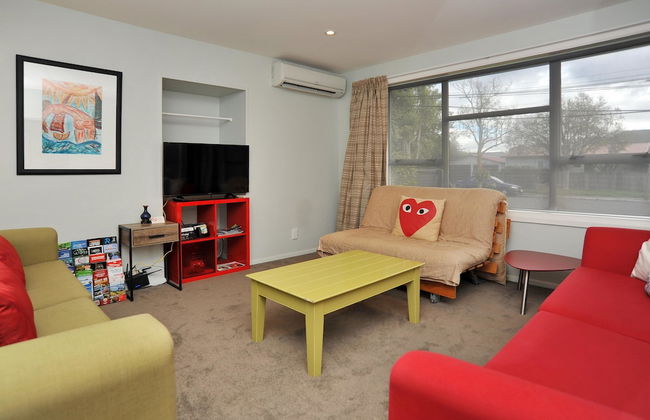 Charlesworth Villa - Photo 22