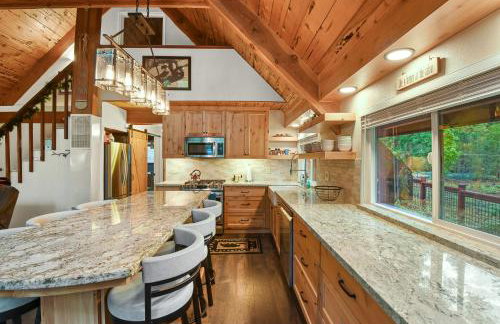 West Shore Haven - Near Beach & Outdoor Fun - Foto 9
