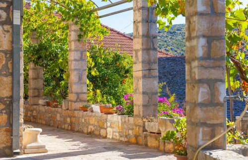 Holiday house with a parking space Lozisca, Brac - 15444 - Foto 6