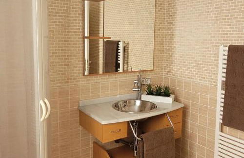 Villa Lluna Sitges 15 minutes drive from Sitges Swimming pool XXL 16 people - Foto 27