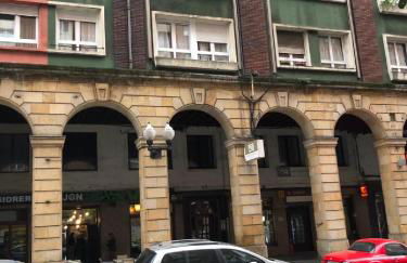 1 linea de playa puerto deportivo Vistas al mar recién reformado - Photo 57