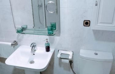 Acogedor apartamento a un paso de Gascona con WiFi Netflix Disney Plus y Prime gratis by M&N's House - Foto 20