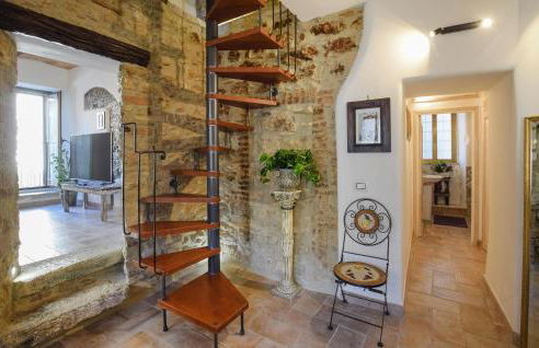 Lovely Apartment In Civitella Del Lago - Foto 13