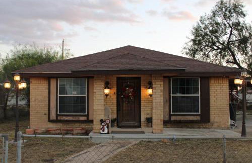 Spacious 4BR 3Baths Near Airport and La Plaza Mall - Foto 20