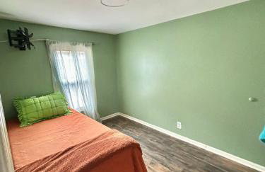 Charming & affordable stay near Chicago - Foto 11