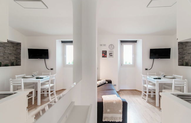 Love Corner - Foto 1