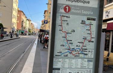 République - Foto 14