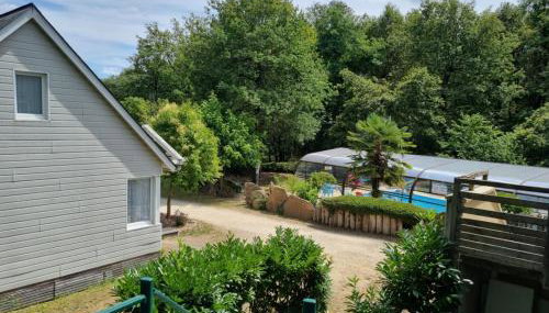 Les Chalets de SAUMUR, Piscine & Parc boisé, 100m du CadreNoir - Foto 2, Garden