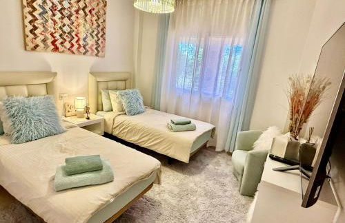 Casares Beach Golf Apartment With Private Garden Direct Pool Access - Photo 34