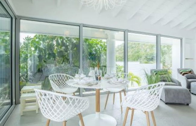 La Perla Bianca - 1 BR Beachfront Luxury Villa Offering Utmost Privacy - Foto 11